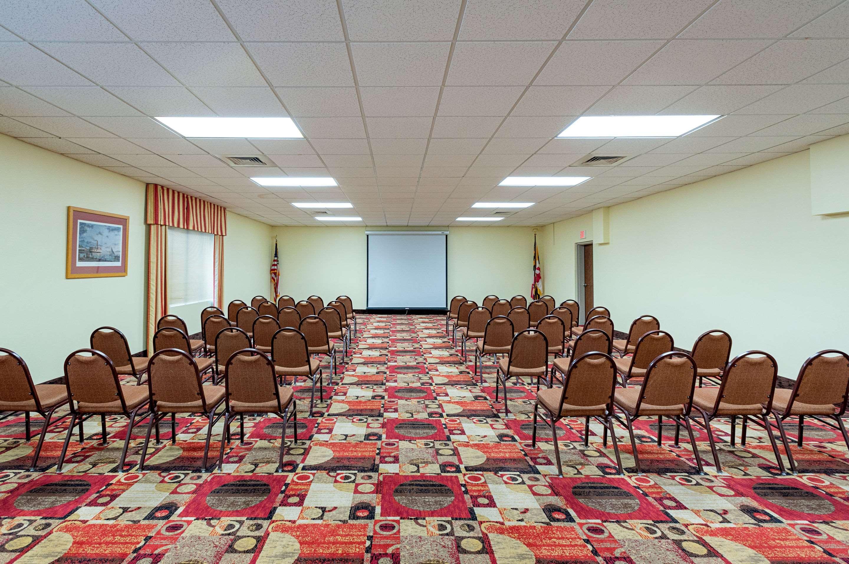 Quality Inn Истон Экстерьер фото