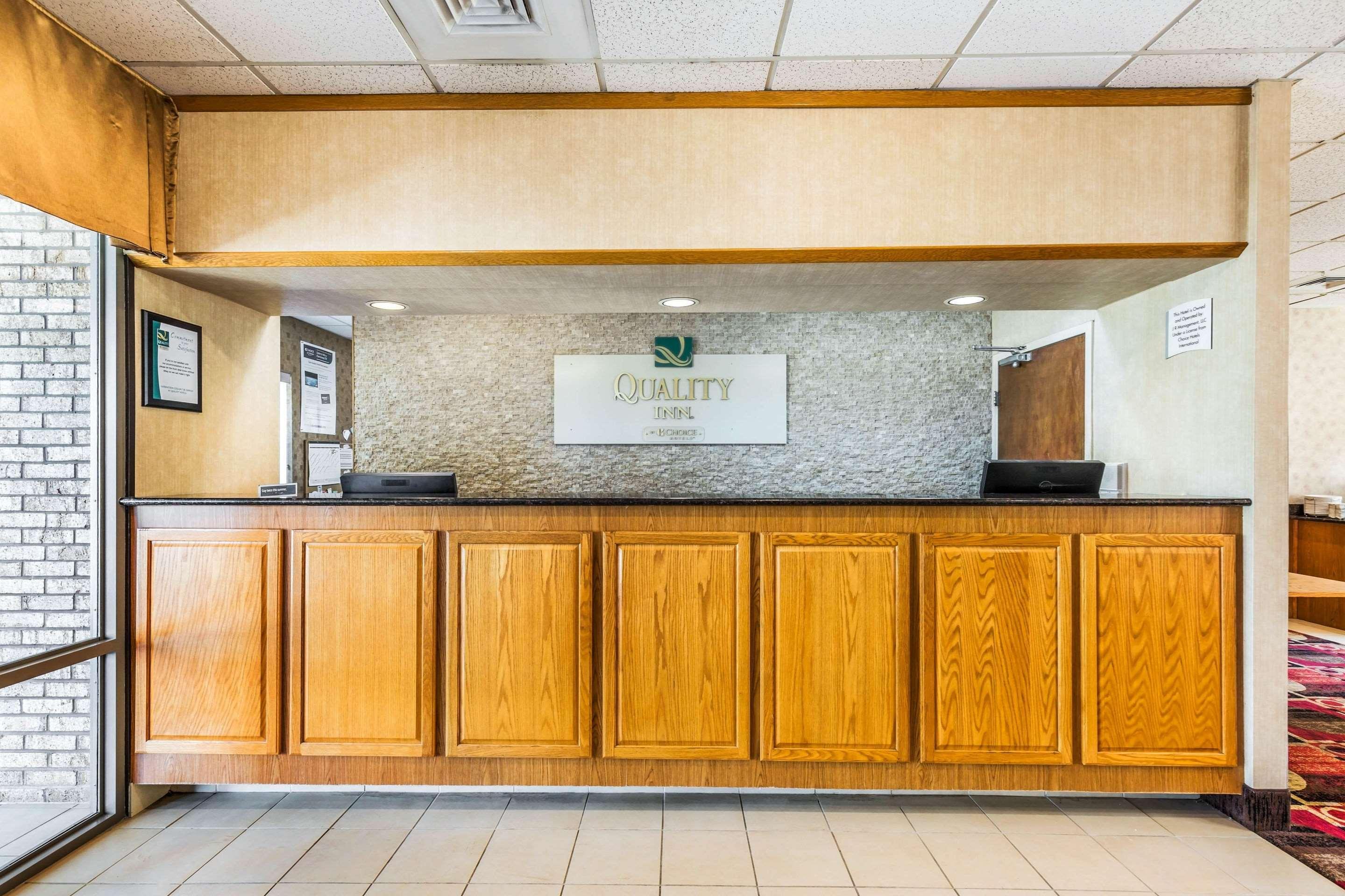Quality Inn Истон Экстерьер фото