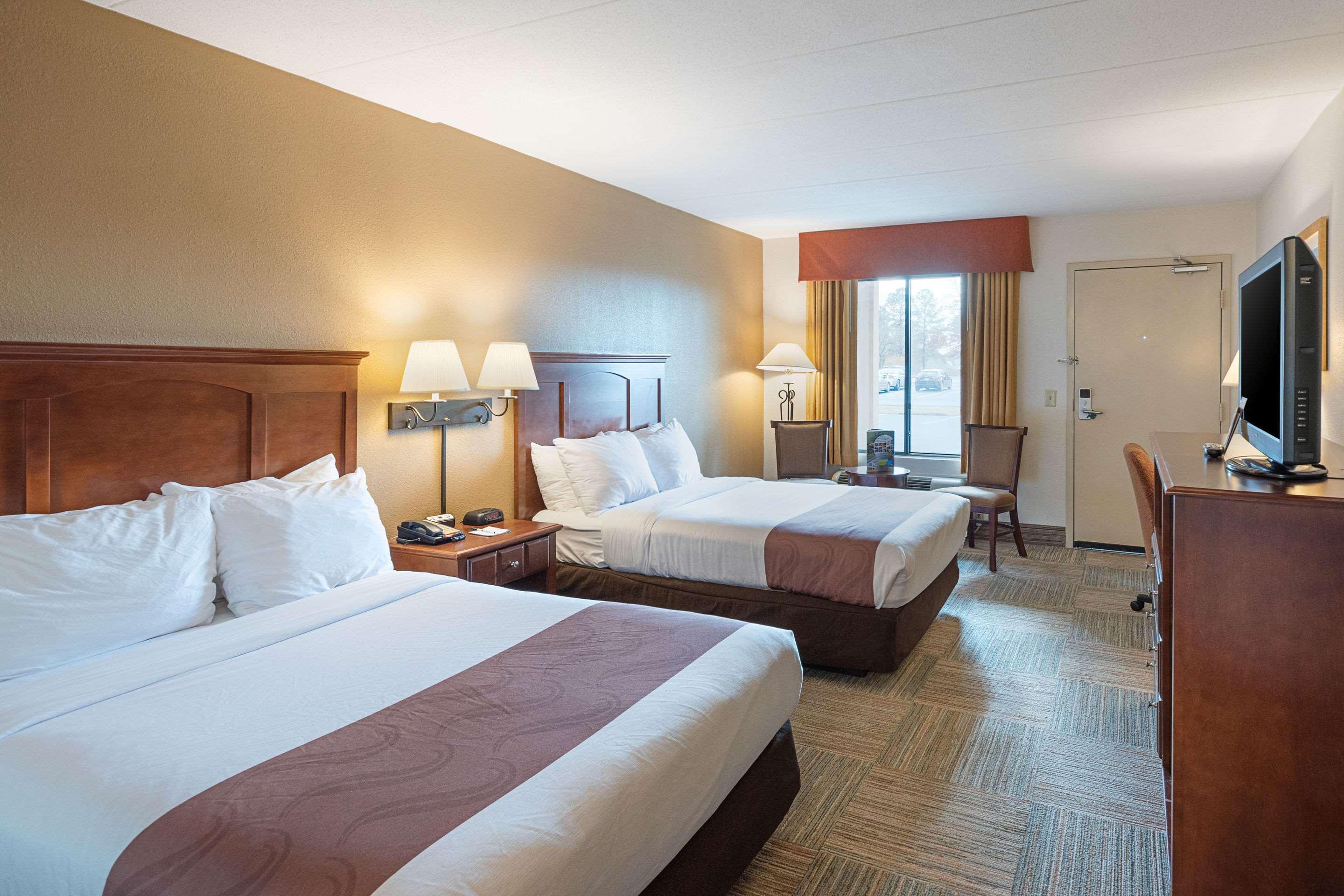 Quality Inn Истон Экстерьер фото