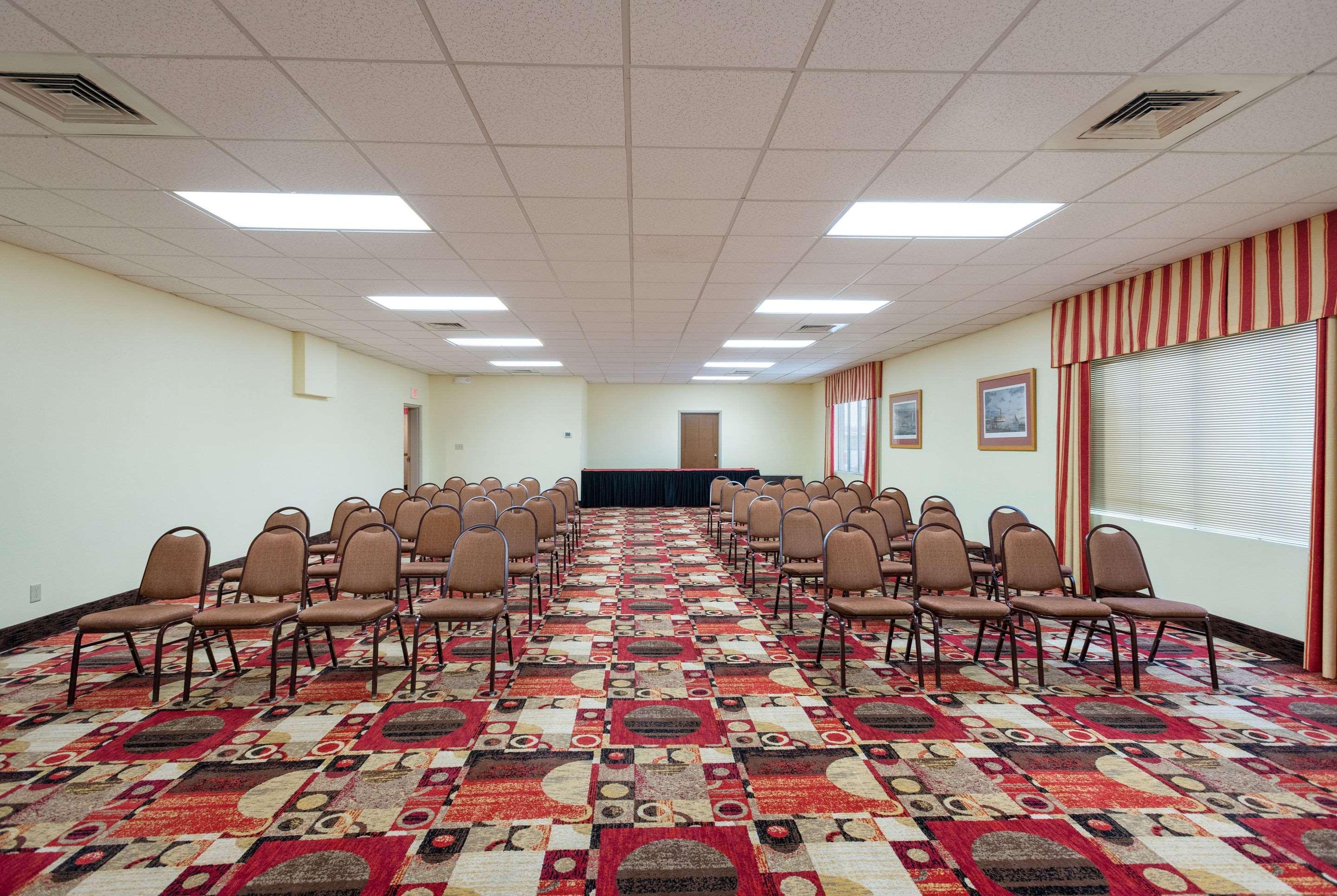 Quality Inn Истон Экстерьер фото