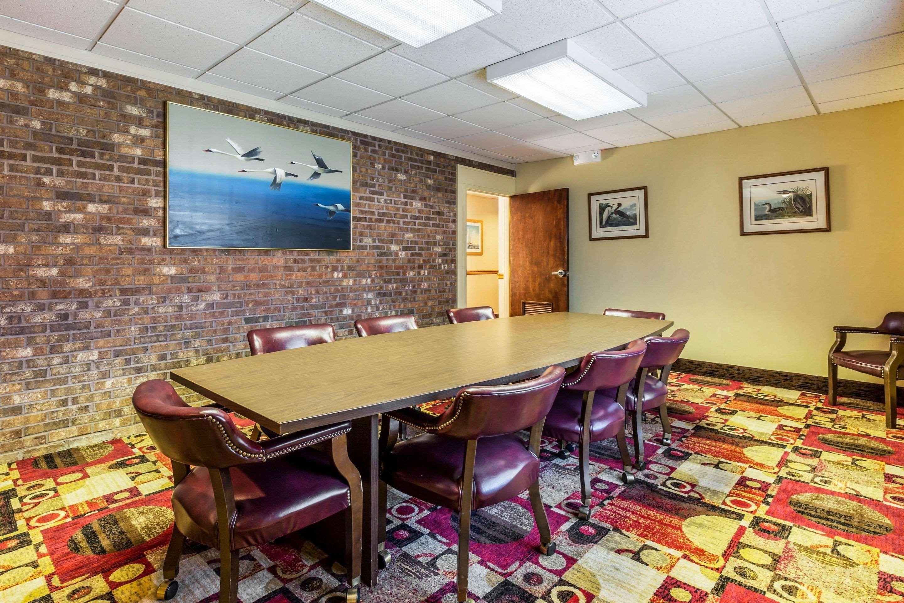 Quality Inn Истон Экстерьер фото