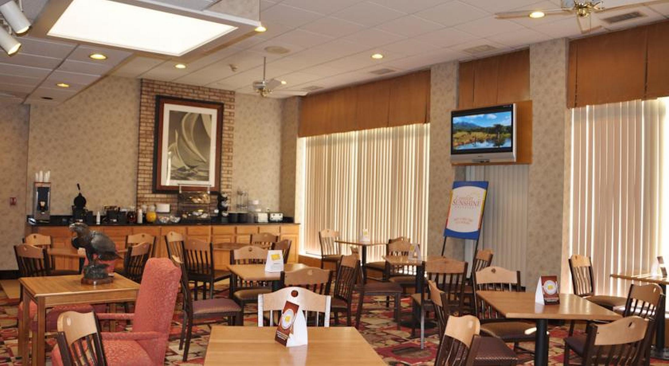 Quality Inn Истон Экстерьер фото