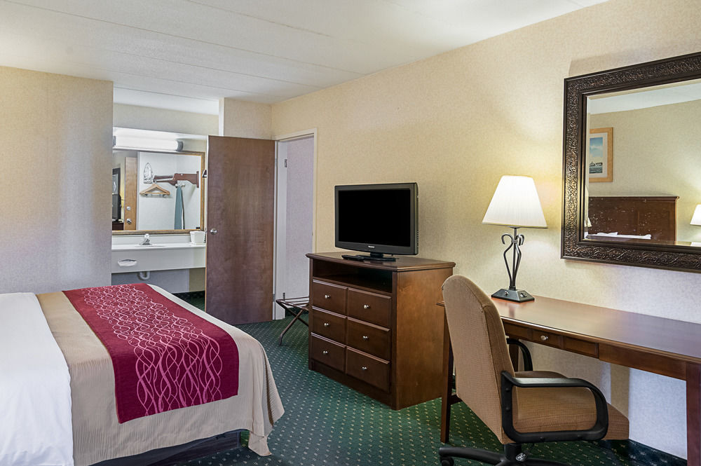 Quality Inn Истон Экстерьер фото