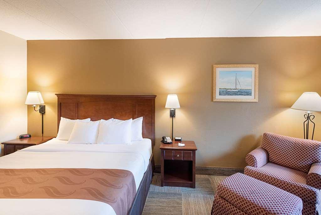 Quality Inn Истон Номер фото